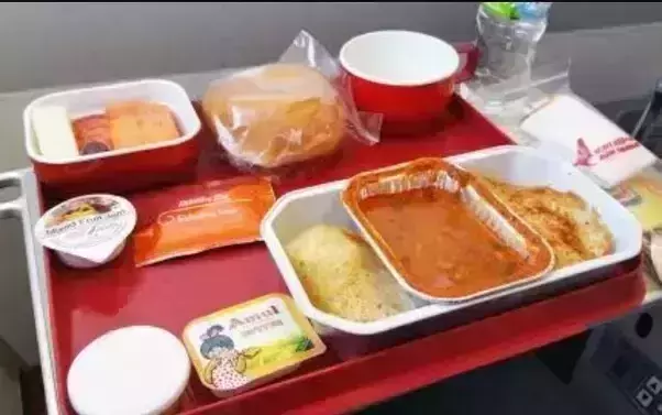 എയർ ഇന്ത്യ എക്സ്പ്രസ്സ് ഫ്ലൈറ്റിലെ സൗജന്യ ഭക്ഷണം നിർത്തലാക്കരുത് : ടാസ്ക് എയർ ഇന്ത്യ എക്സ്പ്രസ്സ് ഫ്ലൈറ്റിലെ സൗജന്യ ഭക്ഷണം നിർത്തലാക്കരുത് : ടാസ്ക്