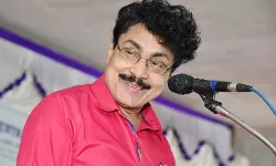 വിഭാഗീയത; പി കെ ശശിയെ സിപിഎം പാലക്കാട് ജില്ലാ സെക്രട്ടേറിയറ്റില്‍നിന്ന് തരംതാഴ്ത്തി