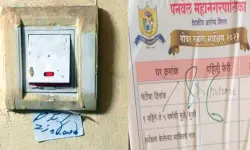 മുസ് ലിംകളെ കള്ളക്കേസില് കുടുക്കാന് വീടുകളില് പിഎഫ്ഐ സിന്ദാബാദ് എന്നെഴുതിവച്ചു; അറസ്റ്റിലായത് പരാതിക്കാരന് മുസ് ലിംകളെ കള്ളക്കേസില് കുടുക്കാന് വീടുകളില് പിഎഫ്ഐ സിന്ദാബാദ് എന്നെഴുതിവച്ചു; അറസ്റ്റിലായത് പരാതിക്കാരന്