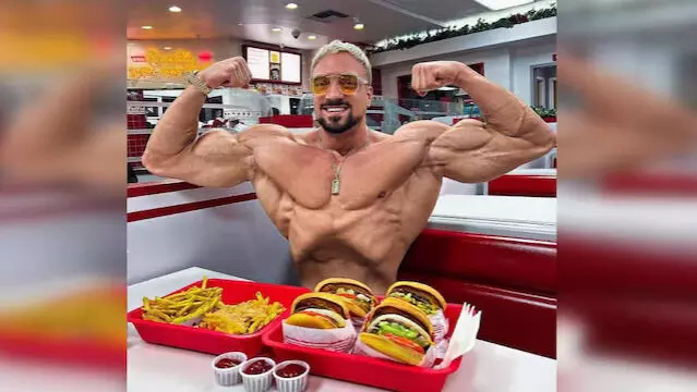 യൂട്യൂബ് ഫിറ്റ്നസ് താരം ജോ ലിന്ഡ്നര് 30ാം വയസ്സില് മരണപ്പെട്ടു യൂട്യൂബ് ഫിറ്റ്നസ് താരം ജോ ലിന്ഡ്നര് 30ാം വയസ്സില് മരണപ്പെട്ടു