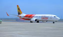 വിമാനത്താവളങ്ങളിലെ ക്യൂ ഒഴിവാക്കാന് എക്സ്പ്രസ് എഹെഡ് പദ്ധതിയുമായി എയര് ഇന്ത്യ എക്സ്പ്രസ് വിമാനത്താവളങ്ങളിലെ ക്യൂ ഒഴിവാക്കാന് എക്സ്പ്രസ് എഹെഡ് പദ്ധതിയുമായി എയര് ഇന്ത്യ എക്സ്പ്രസ്