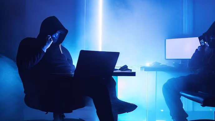 എ.ഐ വിദ്യയിലൂടെ വ്യാജ വീഡിയോ കോള്‍ നടത്തി തട്ടിപ്പ്; ഡല്‍ഹി സ്വദേശിക്ക് നഷ്ടമായത് 45,000 രൂപ