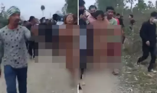 രണ്ട് സ്ത്രീകളെ പൂര്‍ണനഗ്നരാക്കി റോഡിലൂടെ നടത്തിച്ച് കൂട്ടബലാല്‍സംഗം ചെയ്തു; മണിപ്പൂരിലെ ഞെട്ടിക്കുന്ന ദൃശ്യങ്ങള്‍ പുറത്ത്
