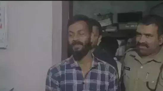 ഭാര്യ കൊലപ്പെടുത്തിയെന്ന് പറഞ്ഞ നൗഷാദിനെ ജീവനോടെ കണ്ടെത്തി ഭാര്യ കൊലപ്പെടുത്തിയെന്ന് പറഞ്ഞ നൗഷാദിനെ ജീവനോടെ കണ്ടെത്തി