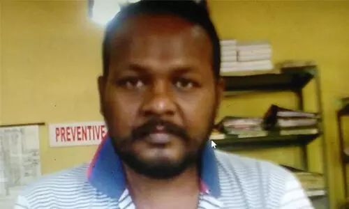 തലശ്ശേരിയില് 23 ഗ്രാം കഞ്ചാവുമായി യുവാവ് അറസ്റ്റില് തലശ്ശേരിയില് 23 ഗ്രാം കഞ്ചാവുമായി യുവാവ് അറസ്റ്റില്