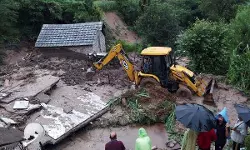 ഹിമാചല്‍ പ്രദേശില്‍ ക്ഷേത്രം തകര്‍ന്ന് ഒമ്പത് മരണം