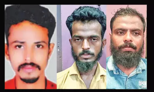ഡിവൈഎഫ്ഐ മുന് നേതാവിന്റെ മരണം കൊലപാതകം; സഹോദരനും സുഹൃത്തും അറസ്റ്റില് ഡിവൈഎഫ്ഐ മുന് നേതാവിന്റെ മരണം കൊലപാതകം; സഹോദരനും സുഹൃത്തും അറസ്റ്റില്