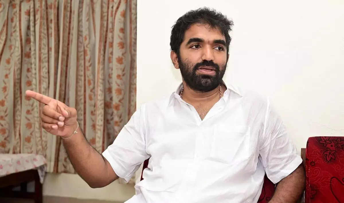 പുതുപ്പള്ളി: ചാണ്ടി ഉമ്മന് ഇന്ന് പത്രിക നല്കും പുതുപ്പള്ളി: ചാണ്ടി ഉമ്മന് ഇന്ന് പത്രിക നല്കും
