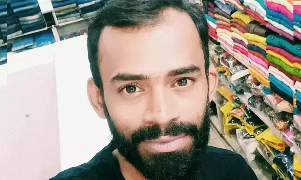 ഹര്ഷിനയുടെ വയറ്റില് കത്രിക കുടുങ്ങിയ സംഭവം, താനൂര് കസ്റ്റഡി മരണം; റിപ്പോര്ട്ട് തേടി മനുഷ്യാവകാശ കമ്മീഷന് ഹര്ഷിനയുടെ വയറ്റില് കത്രിക കുടുങ്ങിയ സംഭവം, താനൂര് കസ്റ്റഡി മരണം; റിപ്പോര്ട്ട് തേടി മനുഷ്യാവകാശ കമ്മീഷന്