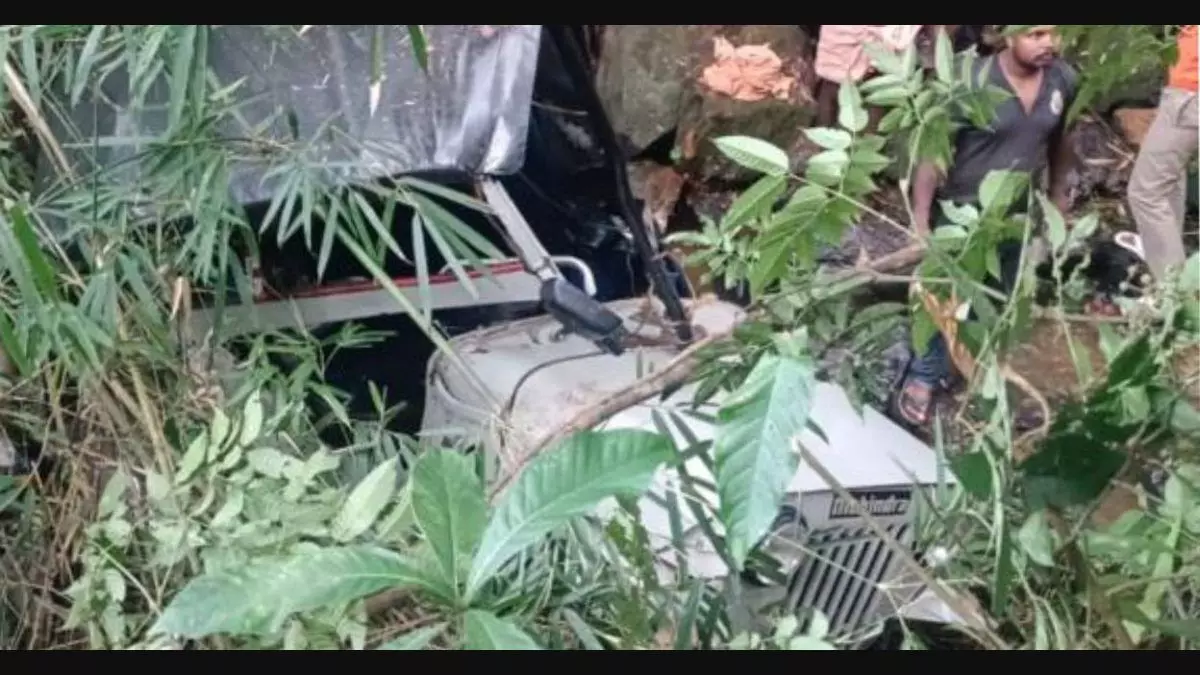 വയനാട് ജീപ്പ് അപകടത്തില് മനുഷ്യാവകാശ കമ്മീഷന് കേസെടുത്തു വയനാട് ജീപ്പ് അപകടത്തില് മനുഷ്യാവകാശ കമ്മീഷന് കേസെടുത്തു