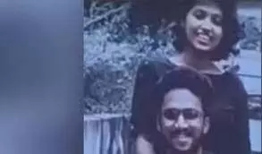 മലയാളി യുവതിയെ പ്രഷര് കുക്കര് കൊണ്ട് തലയ്ക്കടിച്ച് കൊന്നു; കൊല്ലം സ്വദേശി അറസ്റ്റില് മലയാളി യുവതിയെ പ്രഷര് കുക്കര് കൊണ്ട് തലയ്ക്കടിച്ച് കൊന്നു; കൊല്ലം സ്വദേശി അറസ്റ്റില്