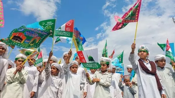 പ്രവാചക സ്മരണയില് നബിദിനം ആഘോഷിച്ചു പ്രവാചക സ്മരണയില് നബിദിനം ആഘോഷിച്ചു
