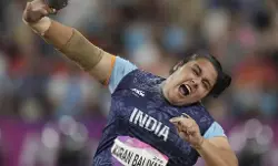 ഏഷ്യന് ഗെയിംസ്; അത്ലറ്റിക്സില് ഇന്ത്യയ്ക്ക് ആദ്യ മെഡല്: വനിതകളുടെ ഷോട്ട് പുട്ടില് ചരിത്ര നേട്ടവുമായി കിരണ് ഏഷ്യന് ഗെയിംസ്; അത്ലറ്റിക്സില് ഇന്ത്യയ്ക്ക് ആദ്യ മെഡല്: വനിതകളുടെ ഷോട്ട് പുട്ടില് ചരിത്ര നേട്ടവുമായി കിരണ്