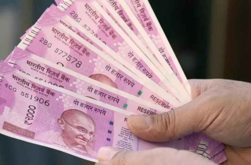 2,000 രൂപയുടെ നോട്ടുകള് മാറ്റിവാങ്ങാനുള്ള തിയ്യതി നീട്ടി 2,000 രൂപയുടെ നോട്ടുകള് മാറ്റിവാങ്ങാനുള്ള തിയ്യതി നീട്ടി