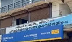 മാപ്പിളമാര്‍ എനിക്ക് വട്ടപ്പൂജ്യമാണ്; കളിച്ചാല്‍ യുപിയിലെ ജയിലിലടയ്ക്കും; വംശീയാധിക്ഷേപവുമായി പാനൂര്‍ നഗരസഭാ സെക്രട്ടറി