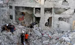 ഗസയില്‍ ക്രിസ്ത്യന്‍ ചര്‍ച്ചിനും ഇസ്രായേല്‍ ബോംബിട്ടു; എട്ടുപേര്‍ കൊല്ലപ്പെട്ടു