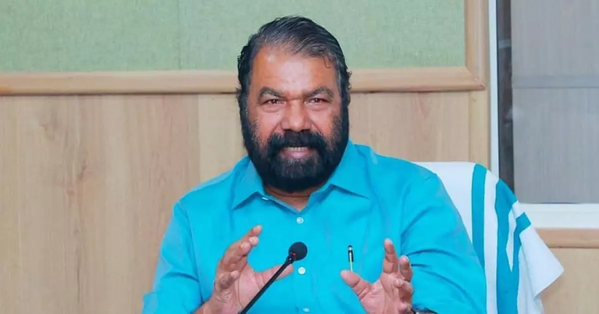 കേരളത്തിലെ പാഠപുസ്തകങ്ങളില് ഇന്ത്യ എന്ന പേര് തുടരും: മന്ത്രി വി ശിവന്കുട്ടി കേരളത്തിലെ പാഠപുസ്തകങ്ങളില് ഇന്ത്യ എന്ന പേര് തുടരും: മന്ത്രി വി ശിവന്കുട്ടി