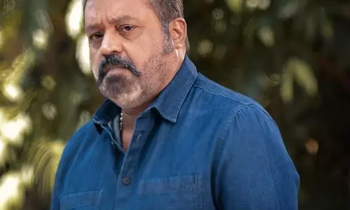 സുരേഷ് ഗോപി തിരുത്തണം: കേരള പത്രപ്രവര്‍ത്തക യൂണിയന്‍