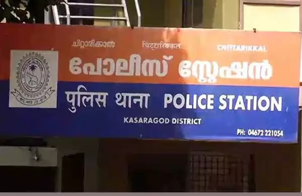 ദലിത് വിദ്യാര്ത്ഥിയുടെ തലമുടി മുറിച്ച സംഭവം; ബാലാവകാശ കമ്മീഷന് കേസെടുത്തു ദലിത് വിദ്യാര്ത്ഥിയുടെ തലമുടി മുറിച്ച സംഭവം; ബാലാവകാശ കമ്മീഷന് കേസെടുത്തു