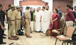 കളമശ്ശേരി ബോംബ് സ്‌ഫോടന പരമ്പര: മുഖ്യമന്ത്രിയും മന്ത്രിമാരും സ്ഥലം സന്ദര്‍ശിച്ചു