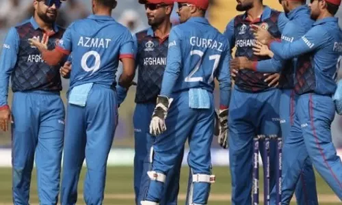 ലോകകപ്പ് സെമി ലൈനപ്പ് ആവേശത്തിലേക്ക്; ലങ്കയെ തള്ളി അഫ്ഗാന് ടോപ് ഫൈവില് ലോകകപ്പ് സെമി ലൈനപ്പ് ആവേശത്തിലേക്ക്; ലങ്കയെ തള്ളി അഫ്ഗാന് ടോപ് ഫൈവില്