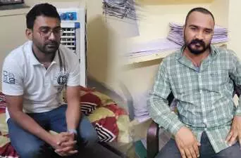 കേസ് ഒഴിവാക്കാന് കൈക്കൂലി; രണ്ട് ഇഡി ഉദ്യോഗസ്ഥര് അറസ്റ്റില് കേസ് ഒഴിവാക്കാന് കൈക്കൂലി; രണ്ട് ഇഡി ഉദ്യോഗസ്ഥര് അറസ്റ്റില്