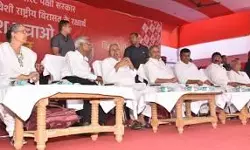 ഇന്ഡ്യ സഖ്യത്തില് ചര്ച്ചകളൊന്നും നടക്കുന്നില്ല; കോണ്ഗ്രസിനെതിരേ വിമര്ശനവുമായി നിതീഷ് കുമാര് ഇന്ഡ്യ സഖ്യത്തില് ചര്ച്ചകളൊന്നും നടക്കുന്നില്ല; കോണ്ഗ്രസിനെതിരേ വിമര്ശനവുമായി നിതീഷ് കുമാര്