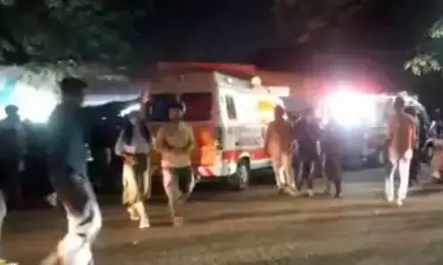 കുസാറ്റ് ടെക് ഫെസ്റ്റില് ഗാനമേളയ്ക്കിടെ അപകടം; നാലു വിദ്യാര്ഥികള് മരിച്ചു, 50 ലേറെ പേര്ക്കു പരിക്ക് കുസാറ്റ് ടെക് ഫെസ്റ്റില് ഗാനമേളയ്ക്കിടെ അപകടം; നാലു വിദ്യാര്ഥികള് മരിച്ചു, 50 ലേറെ പേര്ക്കു പരിക്ക്