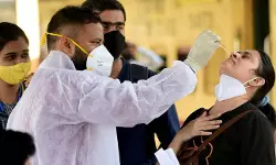 സംസ്ഥാനത്ത് കൊവിഡ് കേസുകള് രണ്ടായിരം; ഇന്നലെ രോഗം സ്ഥിരീകരിച്ചത് 292 പേര്ക്ക് സംസ്ഥാനത്ത് കൊവിഡ് കേസുകള് രണ്ടായിരം; ഇന്നലെ രോഗം സ്ഥിരീകരിച്ചത് 292 പേര്ക്ക്