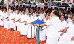 ഏകാധിപതിയാവാന്‍ മോദി ശ്രമിക്കുന്നു: രമേശ് ചെന്നിത്തല