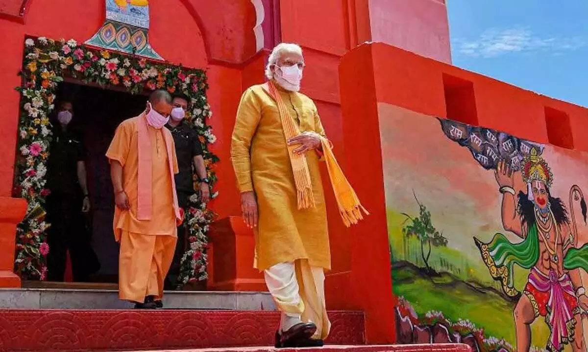 അയോധ്യയിലെ രാമക്ഷേത്ര ഉദ്ഘാടനം; ശ്രീകോവിലിനുള്ളില് മോദിയും ആര്എസ്എസ് മേധാവിയും ഉള്പ്പെടെ അഞ്ചുപേര് മാത്രം അയോധ്യയിലെ രാമക്ഷേത്ര ഉദ്ഘാടനം; ശ്രീകോവിലിനുള്ളില് മോദിയും ആര്എസ്എസ് മേധാവിയും ഉള്പ്പെടെ അഞ്ചുപേര് മാത്രം