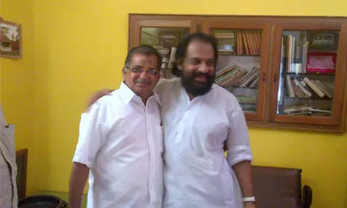 യേശുദാസുമായി നാലര പതിറ്റാണ്ടിന്റെ സൗഹൃദം ഓര്ത്തെടുത്ത് കൂടാത്ത് മുഹമ്മദ് കുട്ടിഹാജി യേശുദാസുമായി നാലര പതിറ്റാണ്ടിന്റെ സൗഹൃദം ഓര്ത്തെടുത്ത് കൂടാത്ത് മുഹമ്മദ് കുട്ടിഹാജി