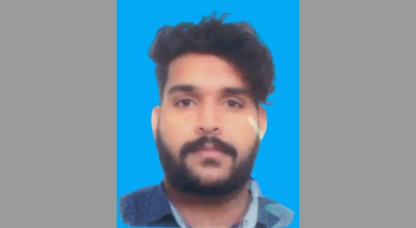 ഒമാനില് വാഹനാപകടത്തില് മലയാളി മരിച്ചു ഒമാനില് വാഹനാപകടത്തില് മലയാളി മരിച്ചു