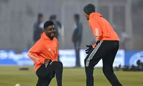 അഫ്ഗാനെ തൂത്തുവാരാന് ടീം ഇന്ത്യ, ലോകകപ്പിന് മുമ്പ് രോഹിത്തിനും സഞ്ജുവിനും ഒരുപോലെ നിര്ണായകം; മൂന്നാം ടി20 ഇന്ന് അഫ്ഗാനെ തൂത്തുവാരാന് ടീം ഇന്ത്യ, ലോകകപ്പിന് മുമ്പ് രോഹിത്തിനും സഞ്ജുവിനും ഒരുപോലെ നിര്ണായകം; മൂന്നാം ടി20 ഇന്ന്