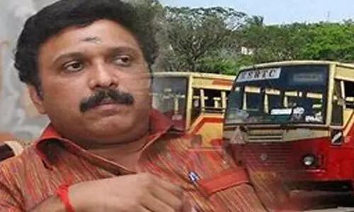 കെഎസ്ആര്ടിസിയില് വമ്പന് പരിഷ്കാരത്തിന് ഗതാഗത മന്ത്രിയുടെ പദ്ധതി; സംതൃപ്തി രേഖപ്പെടുത്തി തൊഴിലാളികള് കെഎസ്ആര്ടിസിയില് വമ്പന് പരിഷ്കാരത്തിന് ഗതാഗത മന്ത്രിയുടെ പദ്ധതി; സംതൃപ്തി രേഖപ്പെടുത്തി തൊഴിലാളികള്