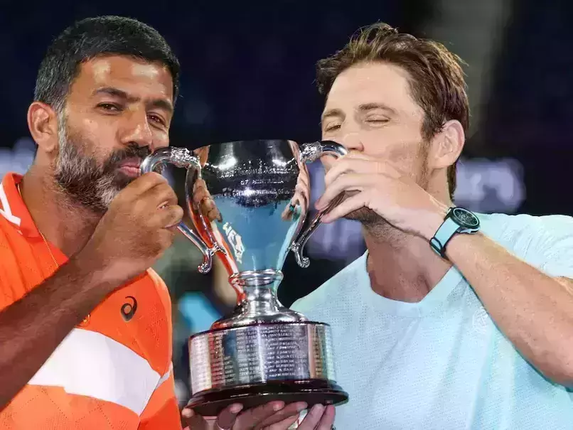 ചരിത്രം കുറിച്ച് ബൊപ്പണ്ണ; 43ാം വയസില് ഗ്രാന്ഡ്സ്ലാം കിരീടം ചരിത്രം കുറിച്ച് ബൊപ്പണ്ണ; 43ാം വയസില് ഗ്രാന്ഡ്സ്ലാം കിരീടം