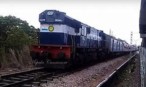 ബെംഗളൂരു-കണ്ണൂര് എക്സ്പ്രസ് കോഴിക്കോട്ടേക്ക് നീട്ടും ബെംഗളൂരു-കണ്ണൂര് എക്സ്പ്രസ് കോഴിക്കോട്ടേക്ക് നീട്ടും