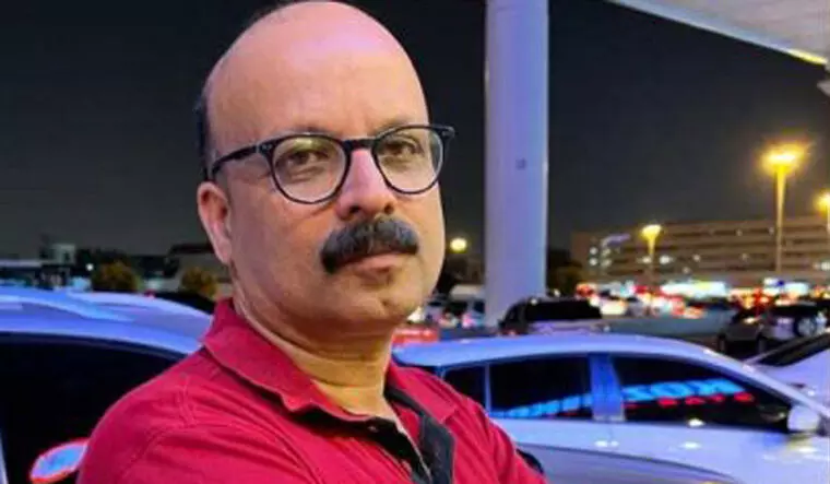 സാദിഖലി തങ്ങളെ വിമര്ശിച്ച് അഡ്വ. ഷുക്കൂര്; ആഗ്ര, മധുര, കാശി ദേശങ്ങളില് മതേതരത്വം ശക്തിപ്പെടുത്താന് തങ്ങള് മുന്കൈ എടുക്കണം സാദിഖലി തങ്ങളെ വിമര്ശിച്ച് അഡ്വ. ഷുക്കൂര്; ആഗ്ര, മധുര, കാശി ദേശങ്ങളില് മതേതരത്വം ശക്തിപ്പെടുത്താന് തങ്ങള് മുന്കൈ എടുക്കണം
