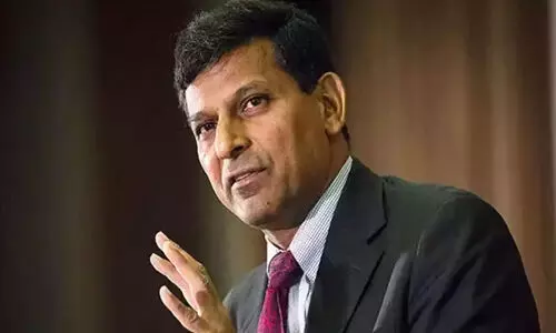 ആര്ബിഐ മുന് ഗവര്ണര് രഘുറാം രാജന് രാജ്യസഭയിലേക്ക്?; കോണ്ഗ്രസ് പട്ടിക ഉടനുണ്ടായേക്കും ആര്ബിഐ മുന് ഗവര്ണര് രഘുറാം രാജന് രാജ്യസഭയിലേക്ക്?; കോണ്ഗ്രസ് പട്ടിക ഉടനുണ്ടായേക്കും