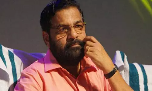 മന്ത്രിയായിരുന്ന കാലത്ത് സ്ത്രീകളോട് മോശമായി പെരുമാറിയെന്ന്; കടകംപള്ളി സുരേന്ദ്രനെതിരേ പരാതി മന്ത്രിയായിരുന്ന കാലത്ത് സ്ത്രീകളോട് മോശമായി പെരുമാറിയെന്ന്; കടകംപള്ളി സുരേന്ദ്രനെതിരേ പരാതി