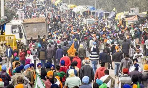 ദില്ലി ചലോ സമരം കൂടുതൽ കടുപ്പിച്ച് കർഷകർ
