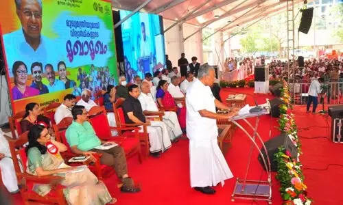 കേരളത്തെ വിദ്യാഭ്യാസ ഹബ്ബ് ആക്കുക ലക്ഷ്യം : പിണറായി