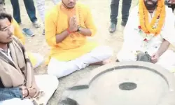 ബംഗാളില് 14ാം നൂറ്റാണ്ടില് നിര്മിച്ച അദീന മസ്ജിദില് പൂജ നടത്തി ഹിന്ദുത്വര് ബംഗാളില് 14ാം നൂറ്റാണ്ടില് നിര്മിച്ച അദീന മസ്ജിദില് പൂജ നടത്തി ഹിന്ദുത്വര്