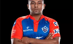 സര്‍ഫറാസ് ഖാനെ സ്വന്തമാക്കാന്‍ മൂന്ന് ഐപിഎല്‍ ക്ലബ്ബുകള്‍ രംഗത്ത്