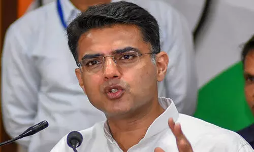 രാഹുല് ഗാന്ധിയുടെ കാര്യത്തില് മറ്റുള്ളവര് അഭിപ്രായം പറയേണ്ട, ആ തീരുമാനം കോണ്ഗ്രസ് എടുക്കും: സച്ചിന് പൈലറ്റ് രാഹുല് ഗാന്ധിയുടെ കാര്യത്തില് മറ്റുള്ളവര് അഭിപ്രായം പറയേണ്ട, ആ തീരുമാനം കോണ്ഗ്രസ് എടുക്കും: സച്ചിന് പൈലറ്റ്