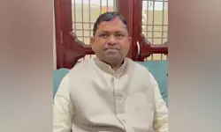 വിദേശവനിതയോടൊപ്പമുള്ള അശ്ലീല വീഡിയോ പുറത്തായി;  യുപിയിലെ ബിജെപി എംപി സ്ഥാനാര്‍ഥി പട്ടികയില്‍ നിന്ന് പുറത്ത്