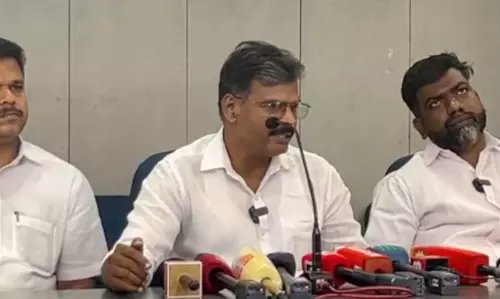 പൂഞ്ഞാര് വിഷയം: മുഖ്യമന്ത്രി സാമുദായിക ധ്രുവീകരണത്തിലൂടെ വോട്ട് ബാങ്ക് രാഷ്ട്രീയം കളിക്കുന്നത് അപലപനീയം: എസ് ഡിപിഐ പൂഞ്ഞാര് വിഷയം: മുഖ്യമന്ത്രി സാമുദായിക ധ്രുവീകരണത്തിലൂടെ വോട്ട് ബാങ്ക് രാഷ്ട്രീയം കളിക്കുന്നത് അപലപനീയം: എസ് ഡിപിഐ