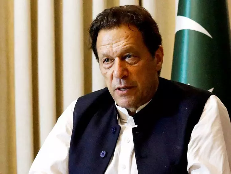 ഇമ്രാന് ഖാന് തടവില് കഴിയുന്ന പാക് ജയിലിന് നേരെ ആക്രമണ ശ്രമം ഇമ്രാന് ഖാന് തടവില് കഴിയുന്ന പാക് ജയിലിന് നേരെ ആക്രമണ ശ്രമം