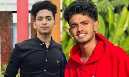 ബന്തിയോട് ടിപ്പര് ലോറി ബൈക്കിലിടിച്ച് രണ്ട് വിദ്യാര്ഥികള് മരിച്ചു ബന്തിയോട് ടിപ്പര് ലോറി ബൈക്കിലിടിച്ച് രണ്ട് വിദ്യാര്ഥികള് മരിച്ചു