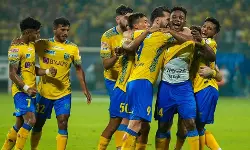 പ്ലേ ഓഫ് ലക്ഷ്യം; കേരള ബ്ലാസ്റ്റേഴ്‌സ് ഇന്ന് മോഹന്‍ ബഗാനെതിരെ